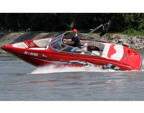 Motorový čln CROWNLINE185 SS + Mercruiser 220 - 2