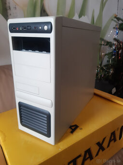 PC skrinka EUROCASE ML5435 ATX použitá - 2