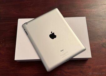  Apple iPad Air 32GB Silver - 2