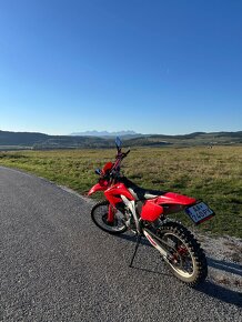 Predám Honda CRF450r na papieroch - 2