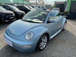 Volkswagen Beetle Cabrio 1.6 75 kW - 2