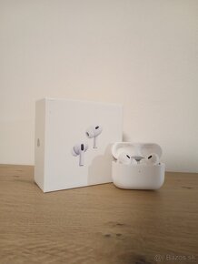 Apple AirPods - 2