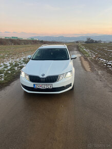 Škoda OCTAVIA combi 2.0 TDI DSG - 2