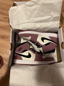 Air Jordan 1 mid - 2