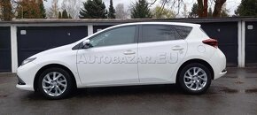 Toyota Auris 1.6 l, Automaticka prevodovka - 2