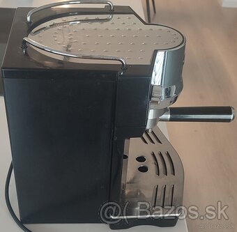 Kávovar DeLonghi - 2