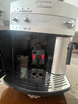 DeLonghi Magnifica ESAM3200.S Espresso kávovar - 2