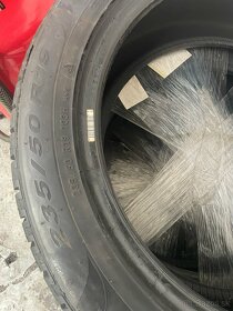 Na predaj zimné pneumatiky Pirelli Scorpion 235/50R19 - 2