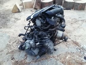 Motor 1,9 tdi 77 kw kod motora BXE - 2