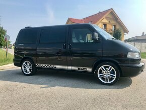 Volkswagen T4 MULTIVAN 2,5 tdi 111 kw Generation black beach - 2