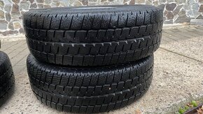 Plechové disky 5x160 r15 + zimné pneu 195/70 r15C - 2