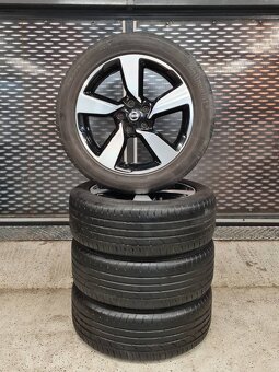 Original Nissan Qashqai Letný komplet 5x114.3 R18 - 2