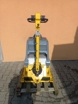 Použitá vibrační deska Wacker neuson Dpu 6555. - 2