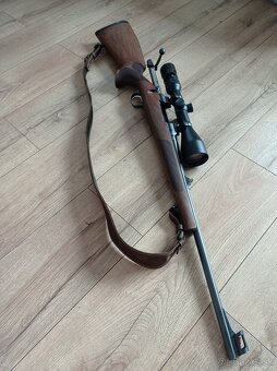 Gulovnica CZ 557 - 2