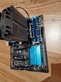 ASRock Z97 Extreme 6 + CPU I7-4790 3,6ghz a 16GB RAM - 2