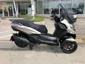 PIAGGIO MP3 530 HPE EXCLUSIVE E - Zľava 1.000 € - 2