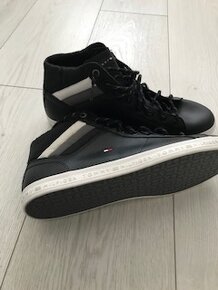 Tommy Hilfiger velkost 41 - 2