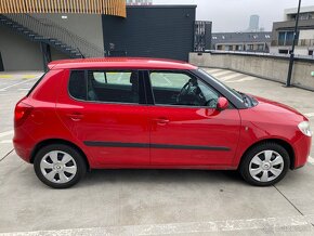 SKODA FABIA II,  1,2 HTP Benzin,   klimatizácia,  147.800km - 2