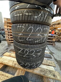 Z237 4ks celoročné 225/45R18 - 2