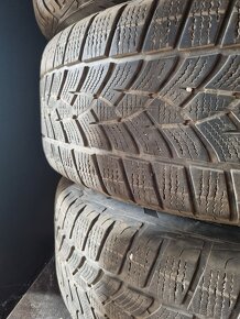 Predam 2ks GoodYear zimne  215/65/R17 SUV - 2