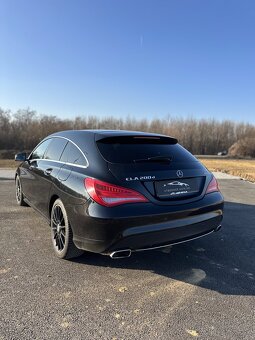 Mercedes-Benz CLA 200d 4Matic - 2