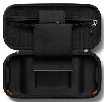 Obal steam deck (Spigen Rugged Armor Pro) - 2