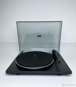 PRO-JECT ESSENTIAL II USB - 2