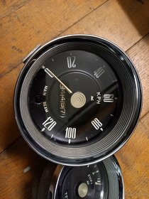 Ford Anglia tachometer - 2