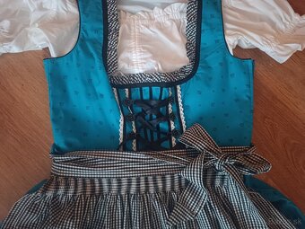 Bavorský kroj Dirndl PREDANÝ - 2