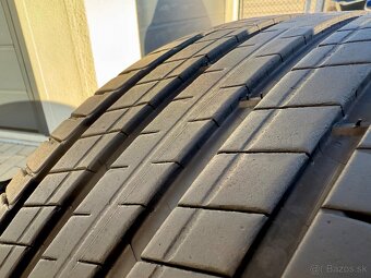 Letné pneu Michelin 255/45 R20 - 2