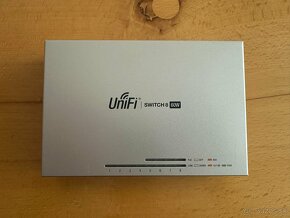 Predám Ubiquiti UniFi US-8-60W POE Switch - 2