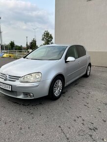 Volkswagen Golf 5 2.0tdi - 2