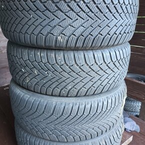 Continental 205/55 R16 - 2