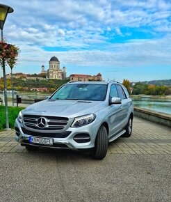 Mercedes Benz GLE 350d,2019, SK auto, servisná história - 2