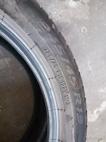 2ks 245/45 R19 Pirelli Sottozero 3 Runflat - Zimne - 2