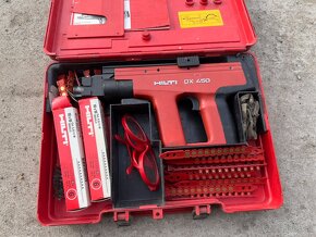 Hilti DX 450 Prachová Nastrelovacia pištoľ - 2