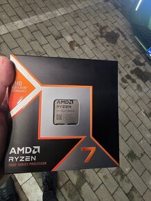 Nerozbalený Ryzen 9800x3D - 2