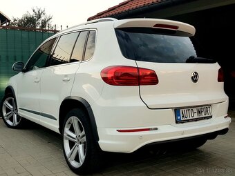 Volkswagen Tiguan 2.0 TDi 4x4 - M6 - NAVI - R-LINE (088697) - 2