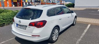 Opel Astra Sport Tourer ST 1.7 CDTI ECOTEC - 2