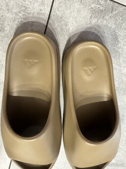 yeezy slide pantofle adidas - 2