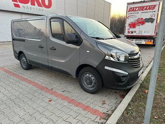 Opel Vivaro - 2