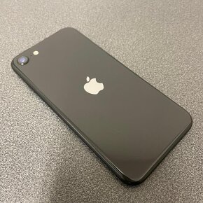 iPhone SE 2020 - 2