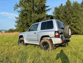 Mitsubishi PAJERO 2.5 rv. 2004 - 2