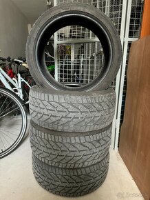 Zimné gumy 235/40 R18 - 2