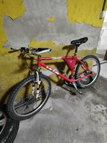 Kvalitný horský bicykel KTM veľkosť pre dospelého - 2