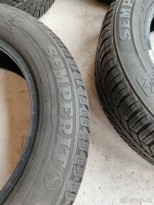 Pneu 195/60 R16 - 2