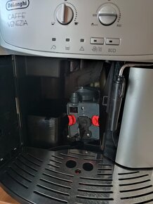 DELONGHI ESAM 2200 - 2