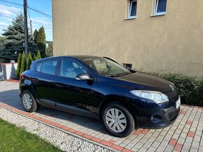 Renault MEGANE - 2