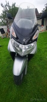 Suzuki Burgman 150 - 2