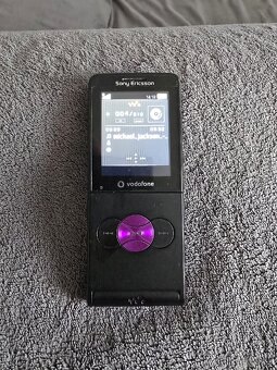 Sony Ericsson W350i - 2